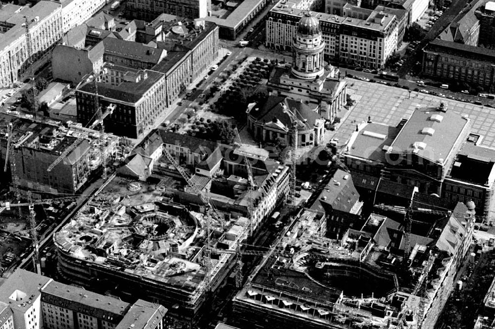 Aerial image Berlin - 02.10.1994 Berlin Bau der Friedrichstadtpassagen