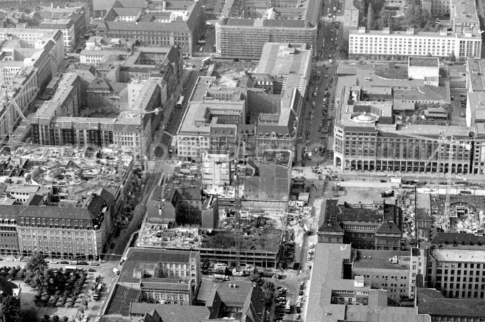 Berlin from above - 02.10.1994 Berlin Bau der Friedrichstadtpassagen