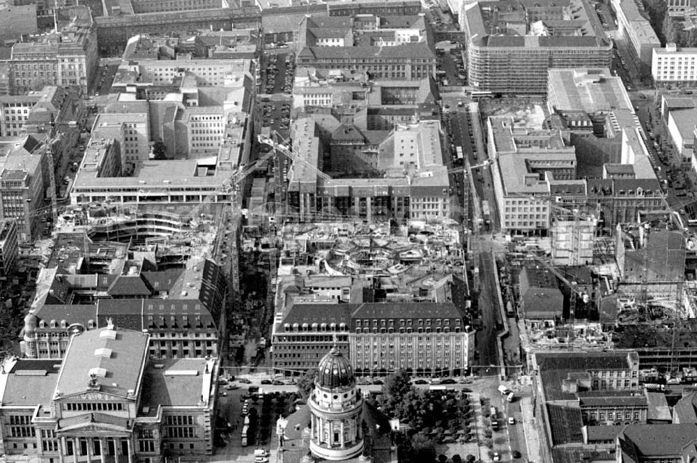 Aerial photograph Berlin - 02.10.1994 Berlin Bau der Friedrichstadtpassagen