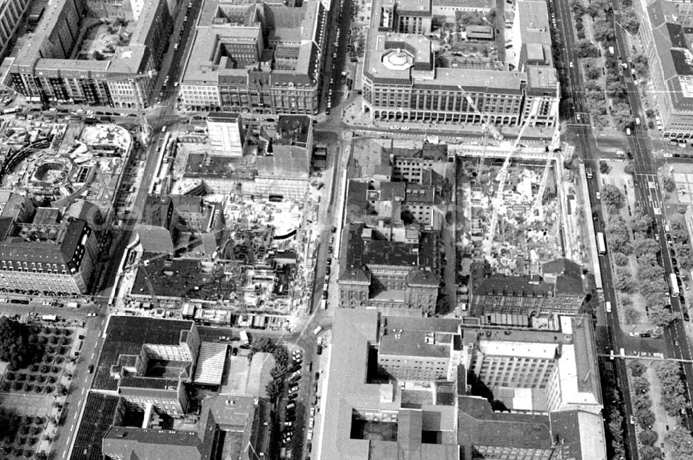 Berlin from above - 02.10.1994 Berlin Bau der Friedrichstadtpassagen