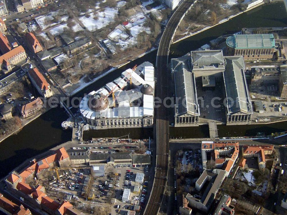 Berlin from above - Baustelle Berlin-Mitte Museumsinsel Pilot: Grahn