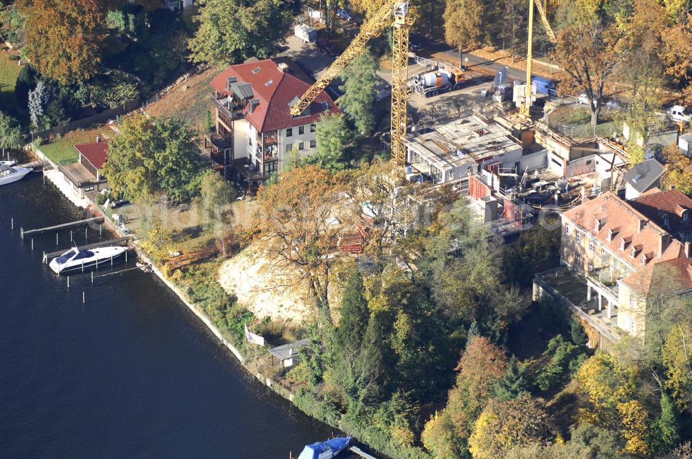 Berlin from above - Blick auf die Baustelle Am Kleinen Wannsee 2 der CONCEPT BAU - PREMIER GmbH, Engeldamm 64b, 10179 Berlin, Tel.: 030.23 12 03 - 0