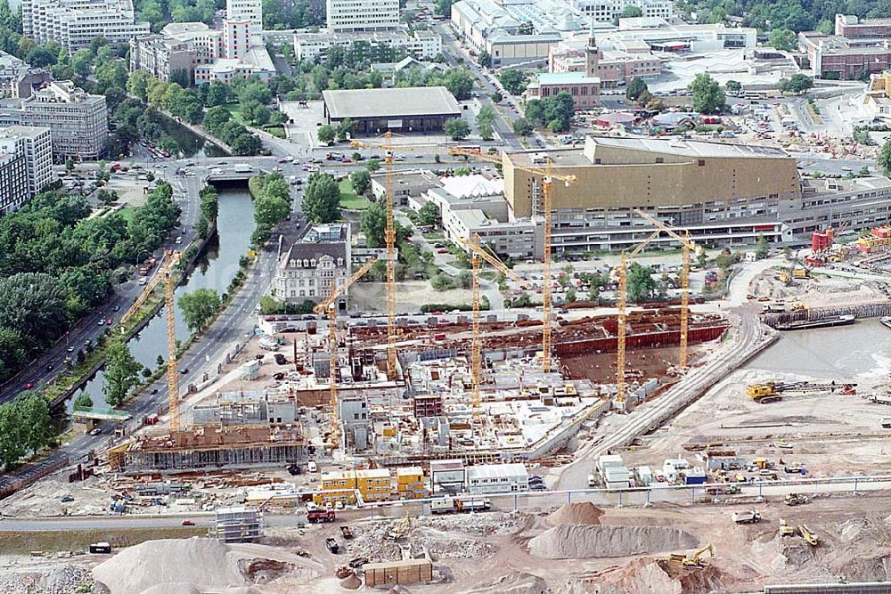 Berlin Mitte from above - 06.09.1995 Berlin, Baustelle am Potsdamer Platz