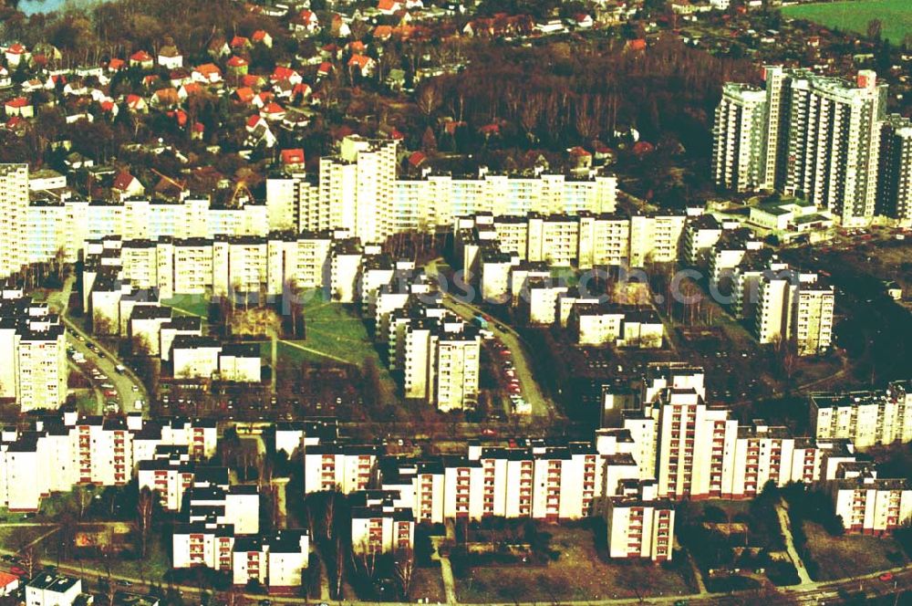 Aerial image Berlin - 12.02.1995 Berlin Britz, Neubaugebiet an der Grenze zu Berlin Schönweide