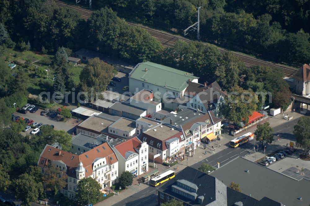 Aerial photograph Berlin - Blick auf Wohn- und Geschäftshäuser am S-Bahnhof Buch an der Wiltbergstraße.