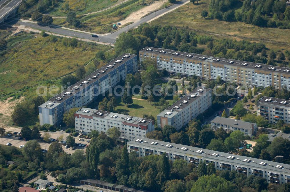 Aerial photograph Berlin - Blick auf Mehrfamilienhäuser / Plattenbauten an der Karower Chaussee in Berlin-Buch.