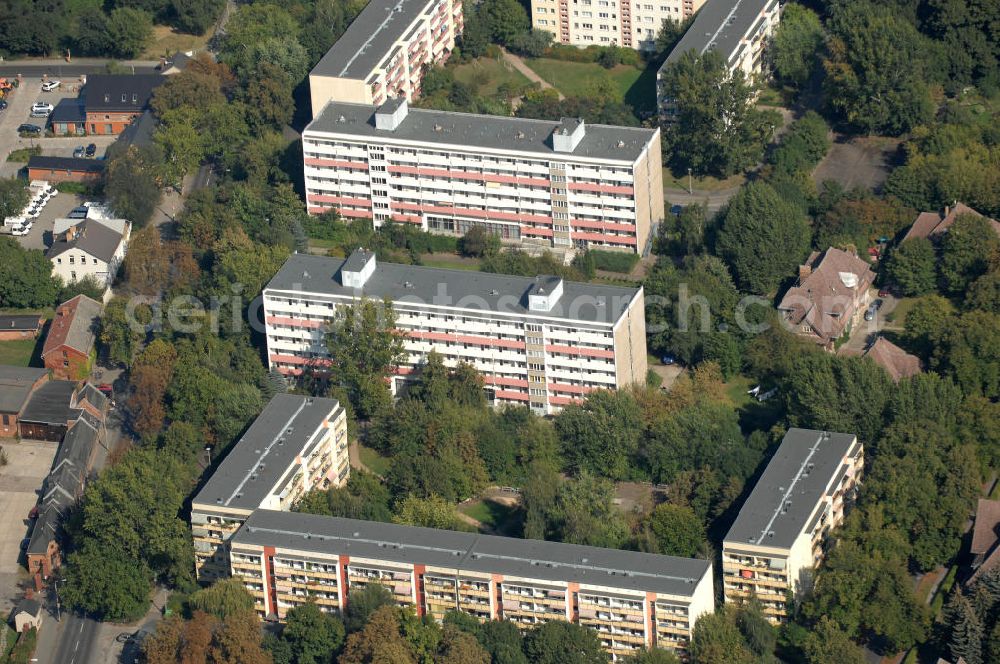 Aerial photograph Berlin - Blick auf Mehrfamilienhäuser / Plattenbauten an der Karower Straße Ecke Alt-Buch in Berlin-Buch.