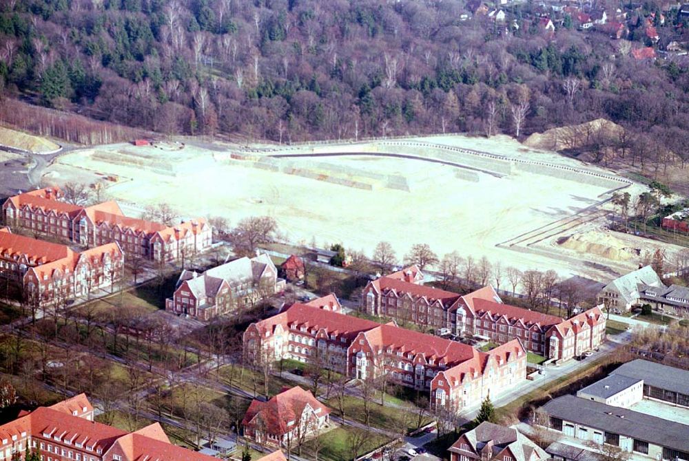 Berlin-Buch from above - 17.03.2004 BERLIN-Buch, Erweiterungsbaustelle HELIOS-Kliniken AG in Buch