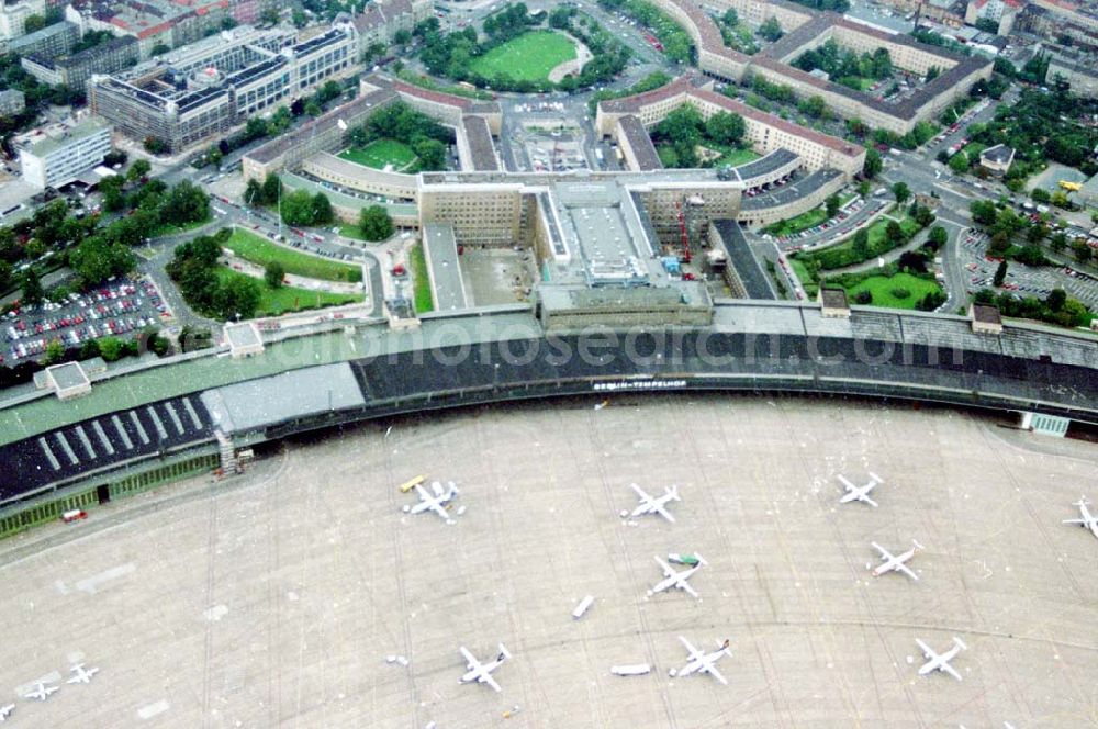 Aerial image Berlin - 02.10.1994 Berlin Flughafen Tempelhof