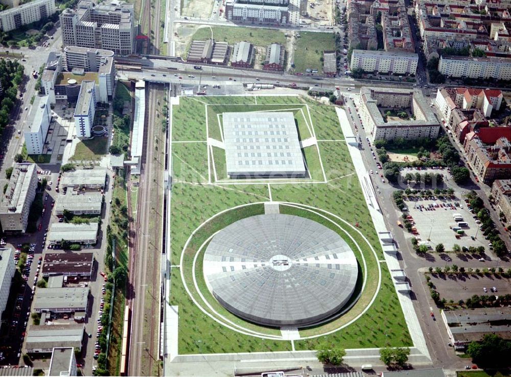 Berlin - Friedrichshain from the bird's eye view: Gelände des Velodroms an der Landsberger Allee in Berlin.