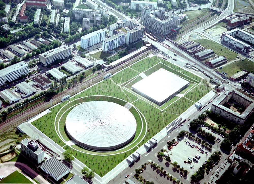 Aerial image Berlin - Friedrichshain - Gelände des Velodroms an der Landsberger Allee in Berlin.