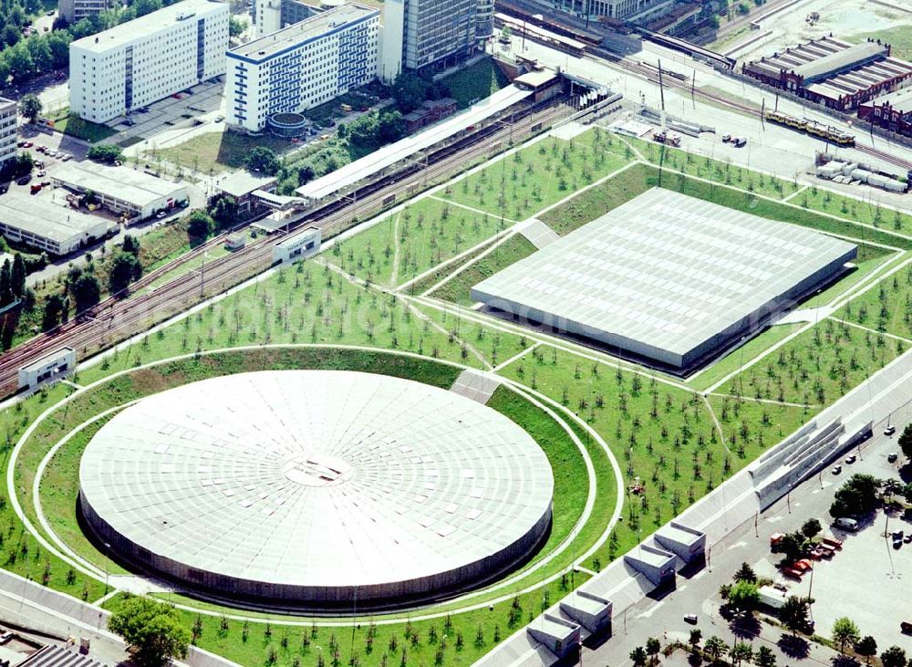 Aerial image Berlin - Friedrichshain - Gelände des Velodroms an der Landsberger Allee in Berlin.