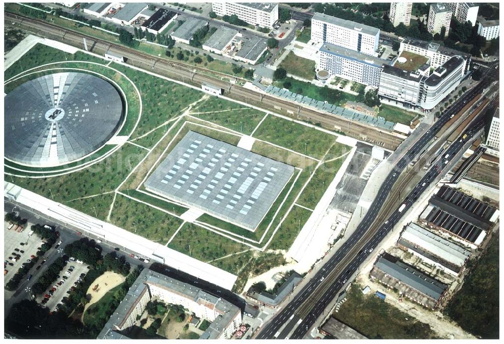 Aerial image Berlin - Friedrichshain - Gelände des Velodroms an der Landsberger Allee in Berlin.