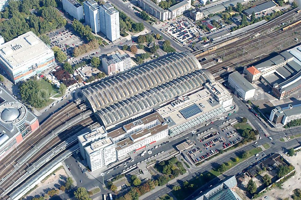 Berlin / Friedrichshain from above - Gelände am Berliner Ostbahnhof in Berlin - Friedrichshain.