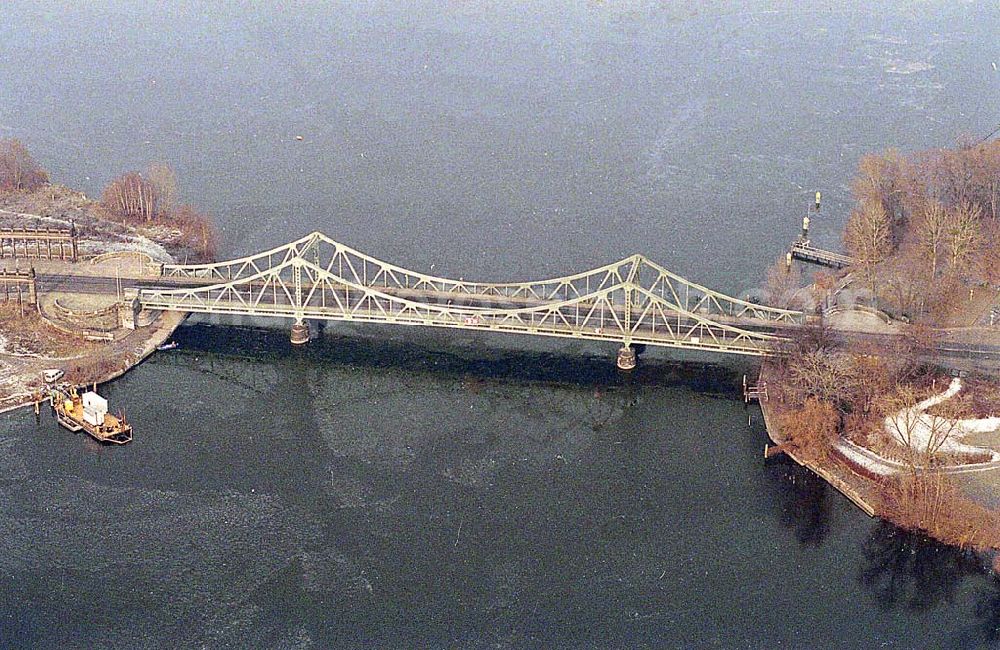 Aerial image Berlin-Wannsee - 21.12.1995 Berlin, Glienicker Brücke