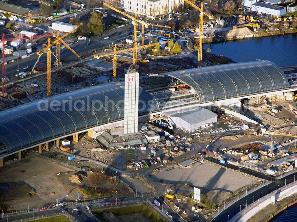 Aerial image Berlin-Tiergarten - 19.11.2004 BERLIN -Tiergarten Baustelle Lehrter Bahnof-Hauptbahnhof