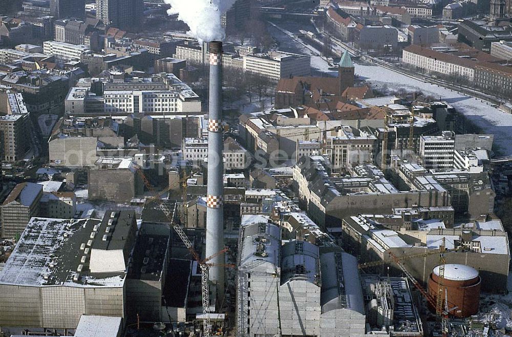 Aerial image Berlin Mitte - 20.12.1995 Berlin, Kraftwerkbau S-Bahnhof Jannowitzbrücke