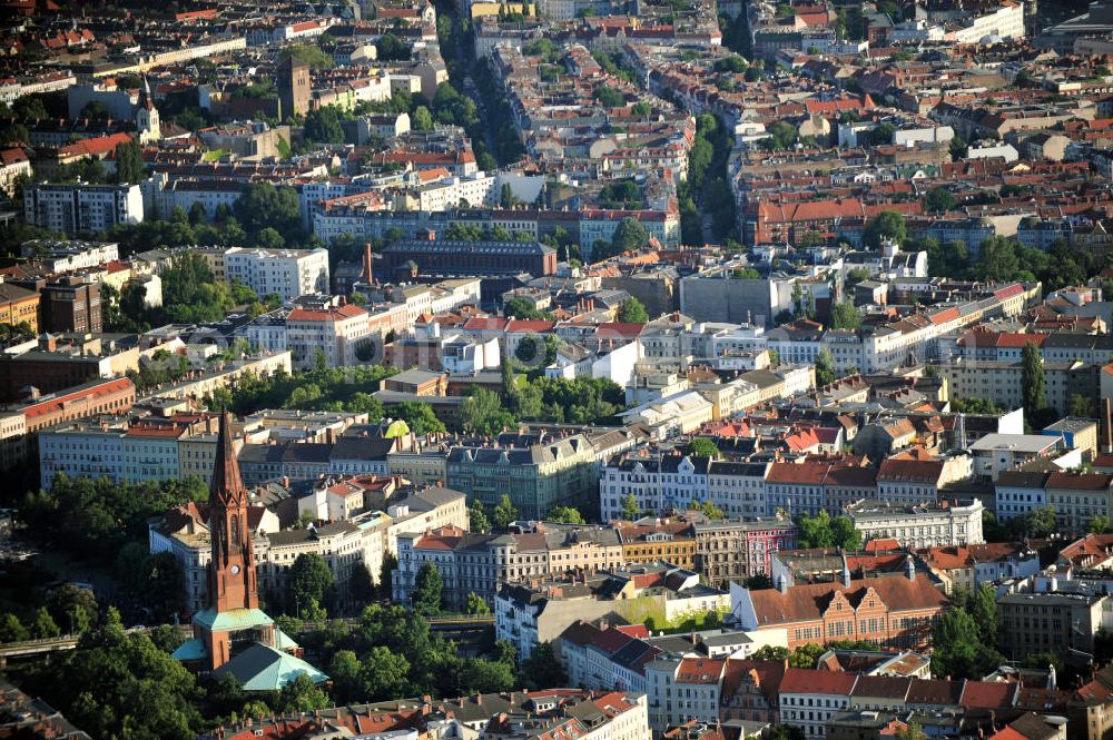 Berlin Kreuzberg from the bird's eye view: Blick auf den Stadtteil Kreuzberg mit der Emmaus Kirche am Lausitzer Platz. View of th district Kreuzberg with the Emmaus Church.