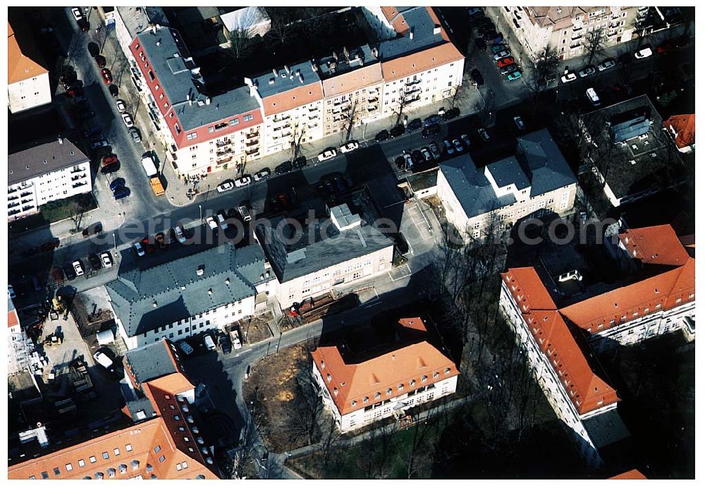 Aerial photograph Berlin-Lichtenberg - 17.03.2004 BERLIN-Lichtenberg, Erweiterungsbau auf dem Gelände des Krankenhauses Lichtenberg, Fanninger Str.