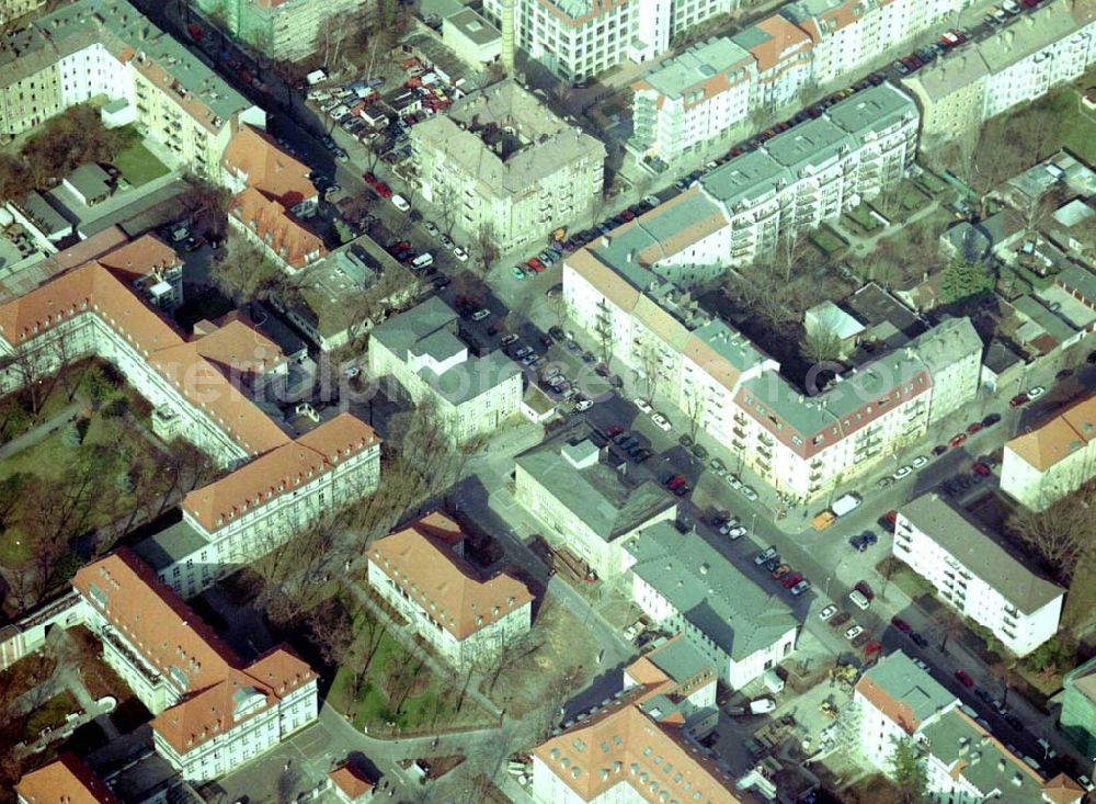 Aerial image Berlin-Lichtenberg - 17.03.2004 BERLIN-Lichtenberg, Erweiterungsbau auf dem Gelände des Krankenhauses Lichtenberg, Fanninger Str.