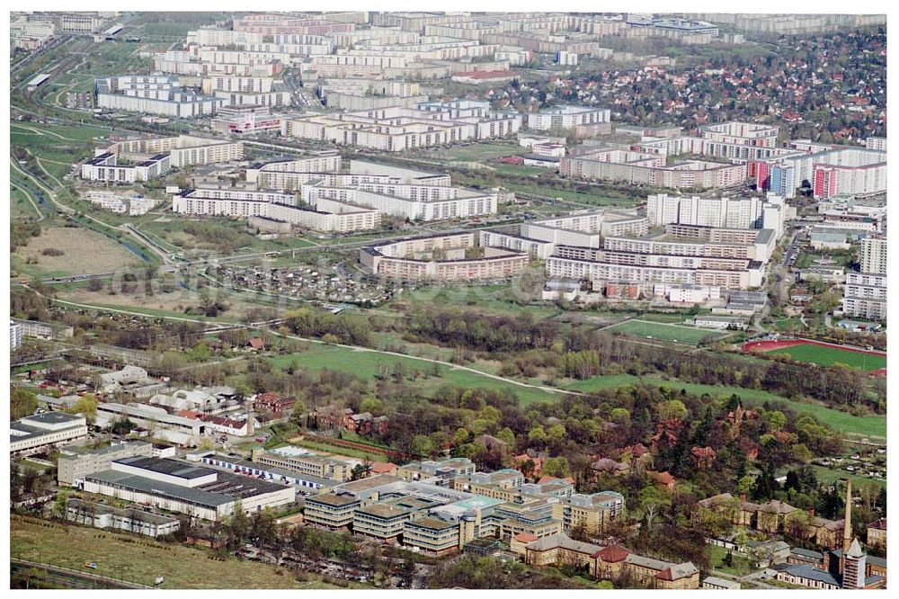 Aerial image Berlin Marzahn / Hellersdorf - 15.04.2004 BERLIN Marzahn / Hellersdorf Blick auf das UKB Unfallkrankenhaus Berlin-Marzahn Warener Str. 7 12683 Berlin Tel. 030/5681-0 service@ukb.de