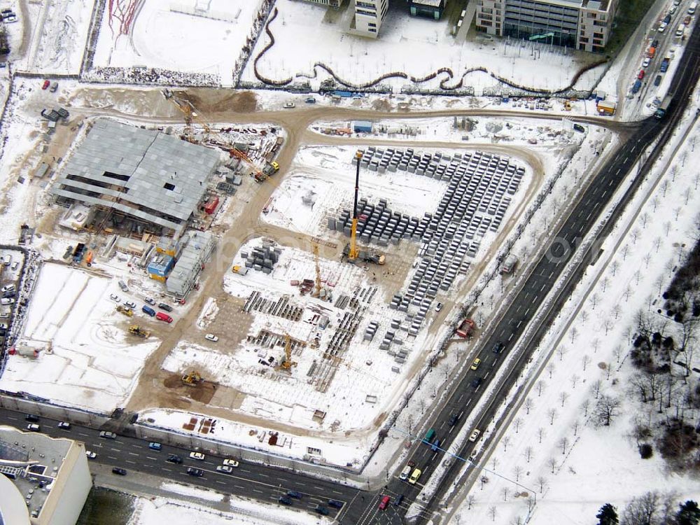 Berlin from the bird's eye view: 22.01.2004 Berlin-Mitte Baustelle des Holocaust-Denkmal am ehemaligen Grenzstreifen an der Wilhelmstraße, am Brandenburger Tor