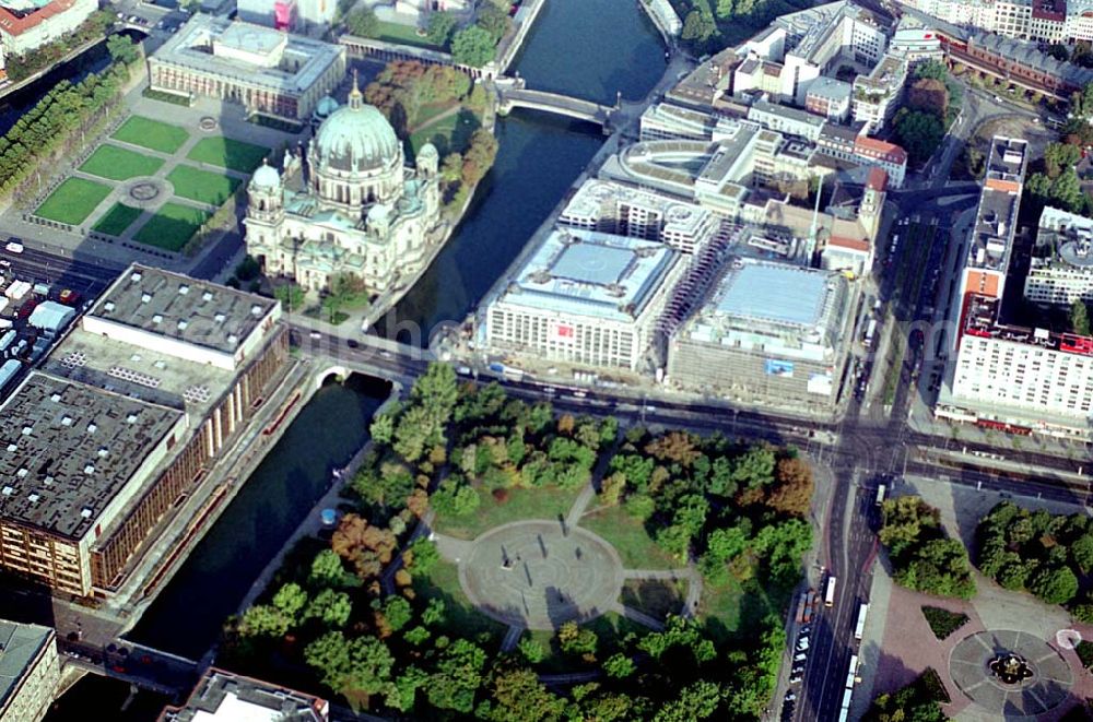 Berlin from the bird's eye view: 