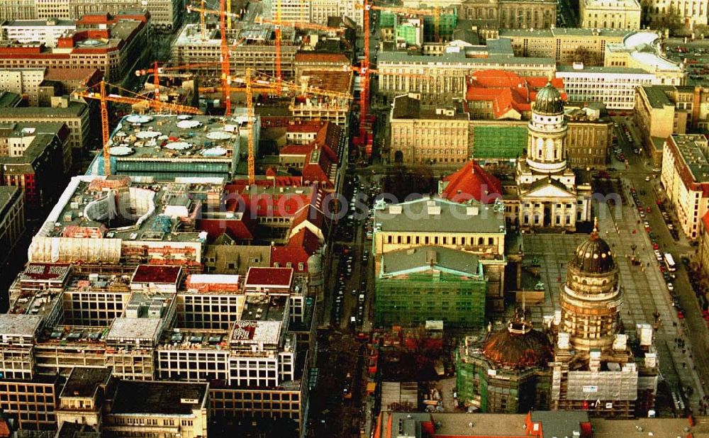 Aerial image Berlin - Berlin Mitte Gandarmenmarkt. Baustelle des Kaufhauses Lafajette 02.1995