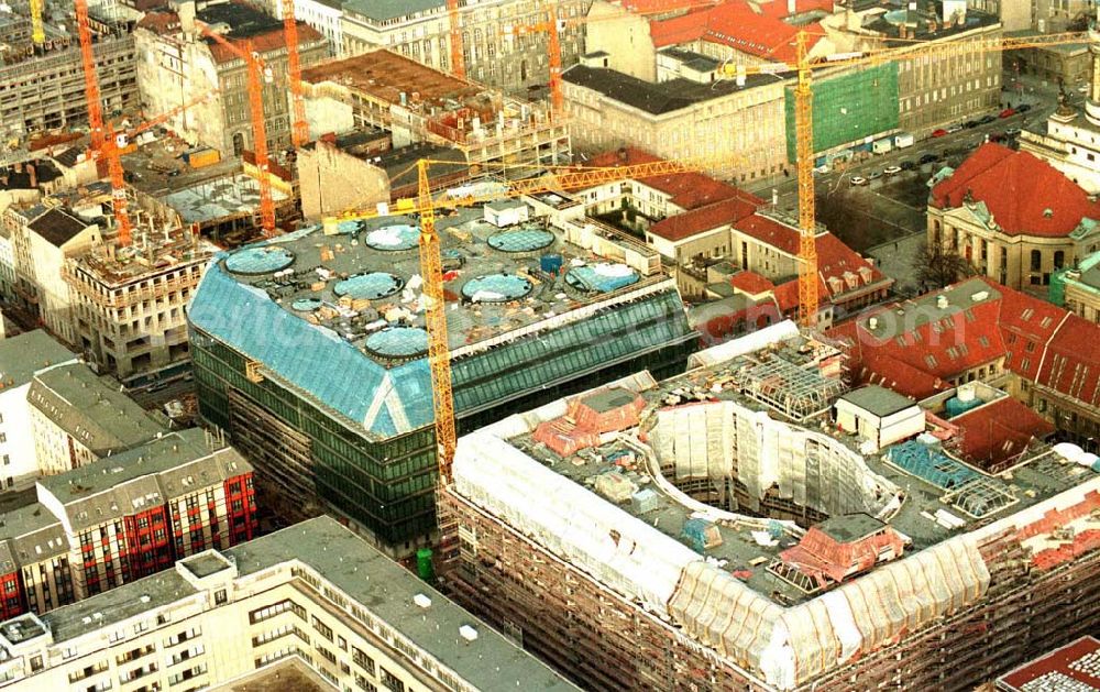 Aerial photograph Berlin - Berlin Mitte Gandarmenmarkt. Baustelle des Kaufhauses Lafajette 02.1995