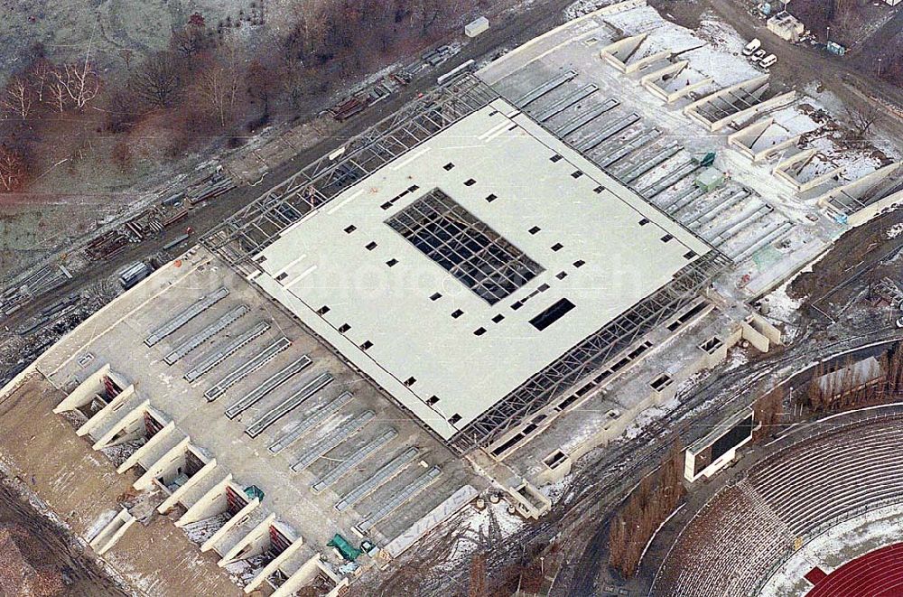 Berlin-Prenzlauer Berg from above - 21.12.1995 Berlin, Neubau Sportstätten Jahnsportpark Ostbahnhof