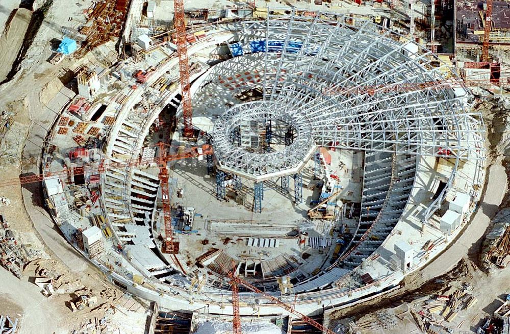 Aerial photograph Berlin - 21.10.1995 Berlin, Radsporthalle / Baustelle an der Landserger Allee