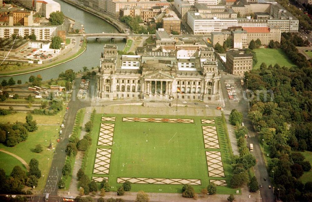 Aerial photograph Berlin - 23.06.94 Berlin, Reichtag