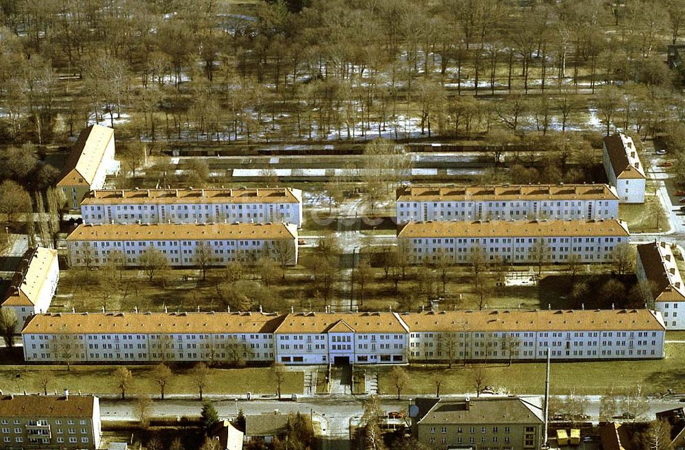 Berlin Biesdorf from the bird's eye view: 20.12.1995 Berlin, Schloß Biesdorf in Marzahn