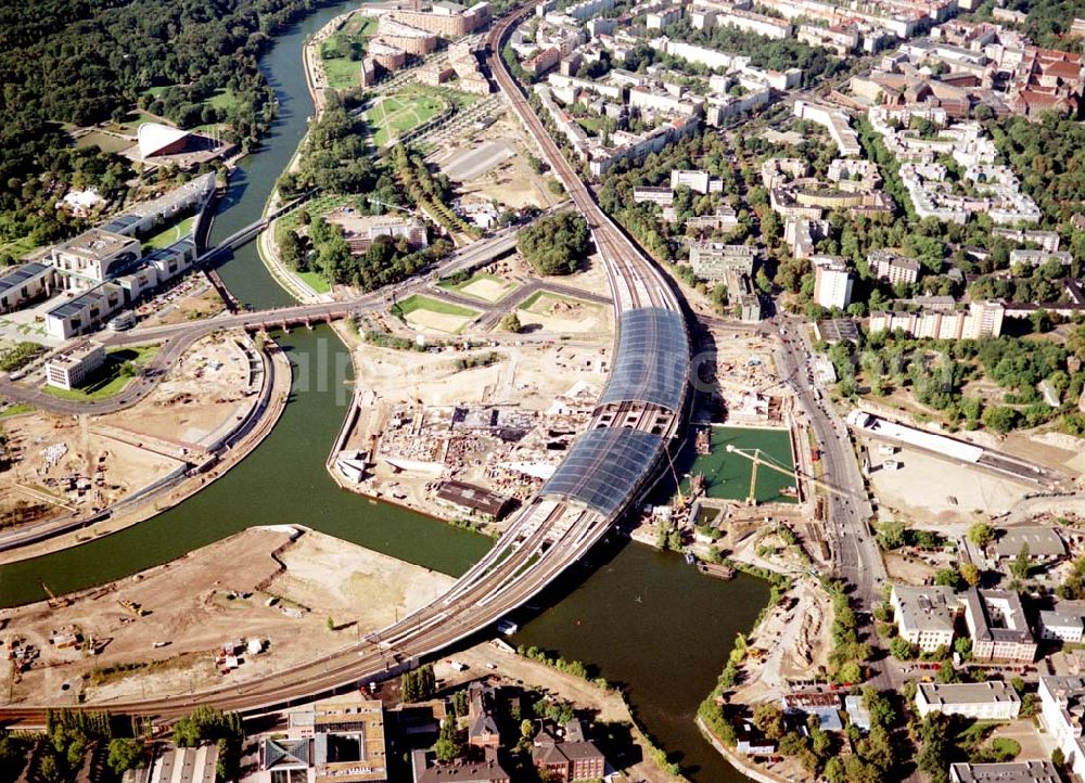 Berlin / Tiergarten from above - 