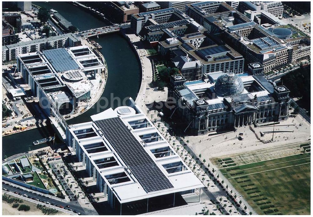 Aerial image Berlin - Tiergarten (Spreebogen) - Berlin Tiergarten / Mitte Regierungsviertel im Berliner Tiegarten am Spreebogen mit dem Reichstag, Paul-Löbe-Haus und Marie-Elisabeth-Lüders-Haus Im Auftrag der Bundesbaugesellschaft mbH