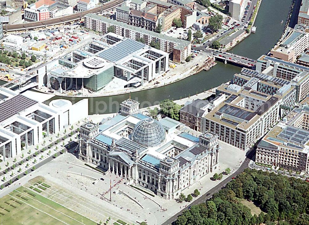 Aerial image Berlin - Tiergarten (Spreebogen) - Berlin Tiergarten Regierungsviertel im Berliner Tiegarten mit dem Reichstag Paul-Löbe-Haus und Marie-Elisabeth-Lüders-Haus am Spreebogen Im Auftrag der Bundesbaugesellschaft mbH