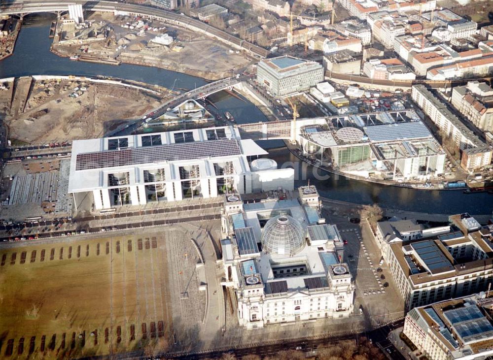 Aerial image Berlin - Tiergarten - Berlin Tiergarten Regierungsviertel im Berliner Tiergarten mit dem Reichstag Paul-Löbe-Haus und Marie-Elisabeth-Lüders-Haus 19.01.03