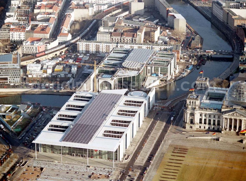 Aerial image Berlin - Tiergarten - Berlin Tiergarten Regierungsviertel im Berliner Tiergarten mit dem Reichstag Paul-Löbe-Haus und Marie-Elisabeth-Lüders-Haus 19.01.03