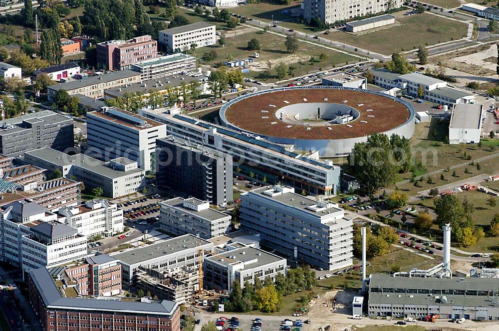 Berlin / Treptow from above - 01.10.2003 Berlin / Treptow WISTAS Gewerbegebiet mit Ringteilchenbeschleuniger in Adlershof