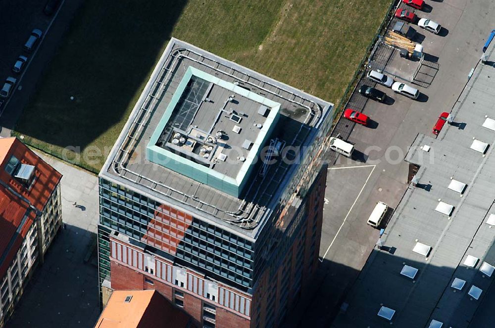 Berlin / Friedrichshain from above - Turm der Oberbaumcity der HVB-Projekt in der Nähe der Warschauer Brücke, in Berlin-Friedrichshain.