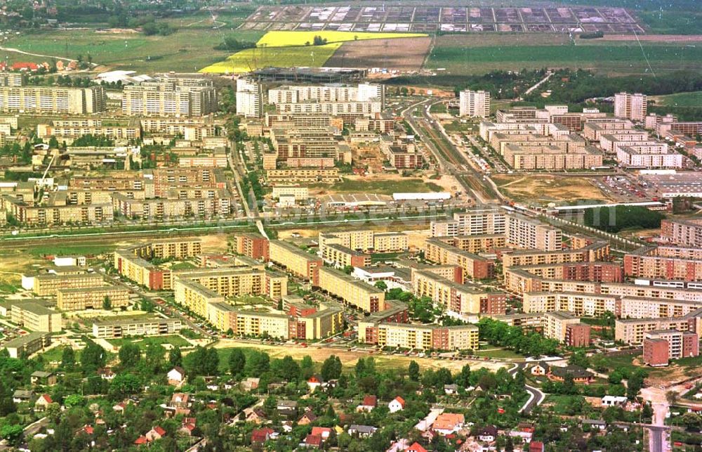 Aerial photograph Berlin - 23.06.94 Berlin, Wohneubausiedlungen in Marzahn