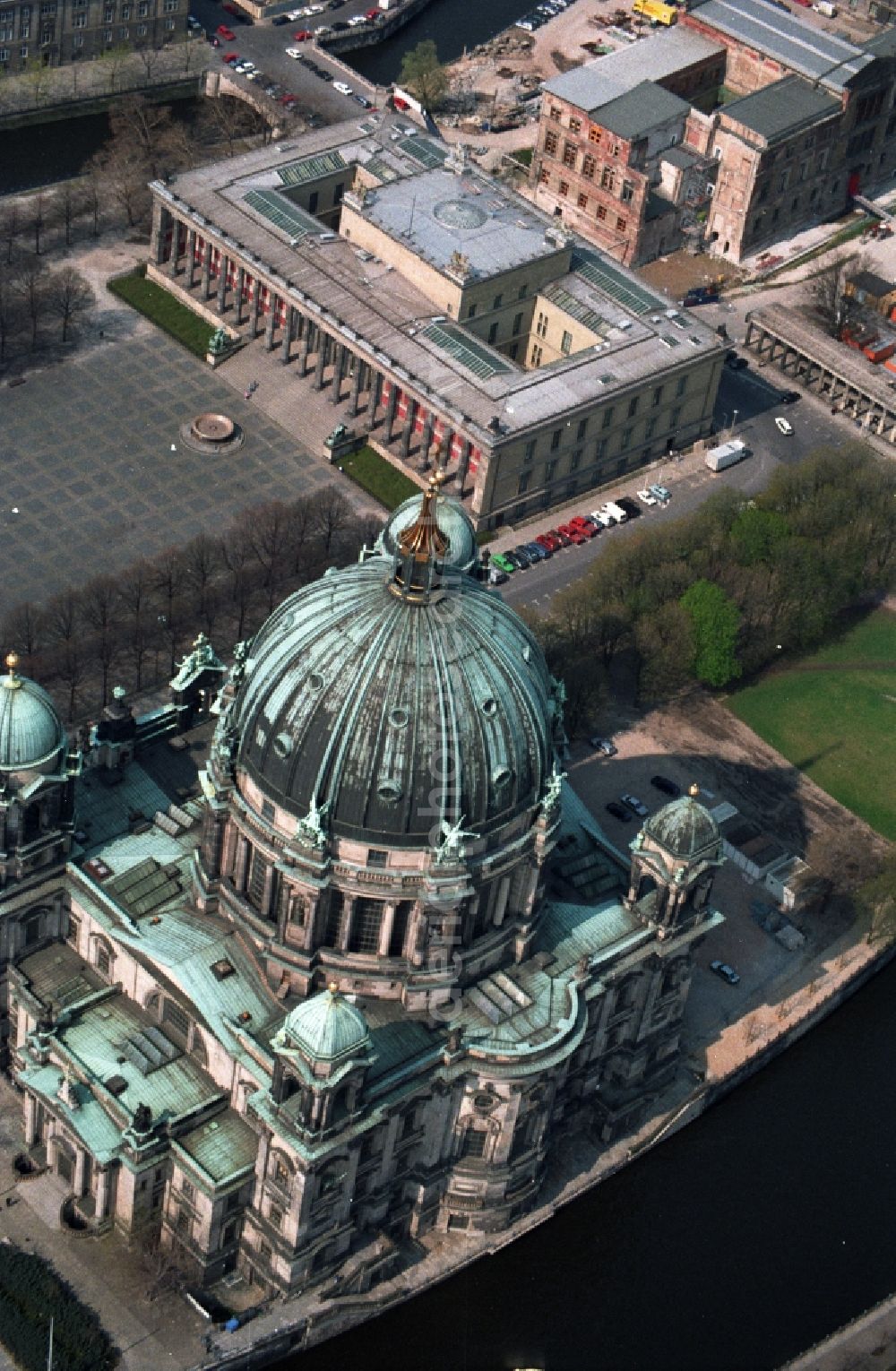 Aerial photograph Berlin Mitte - The Cathedral of Berlin is the largest church in the city, and it serves as a vital center for the Protestant church of Germany