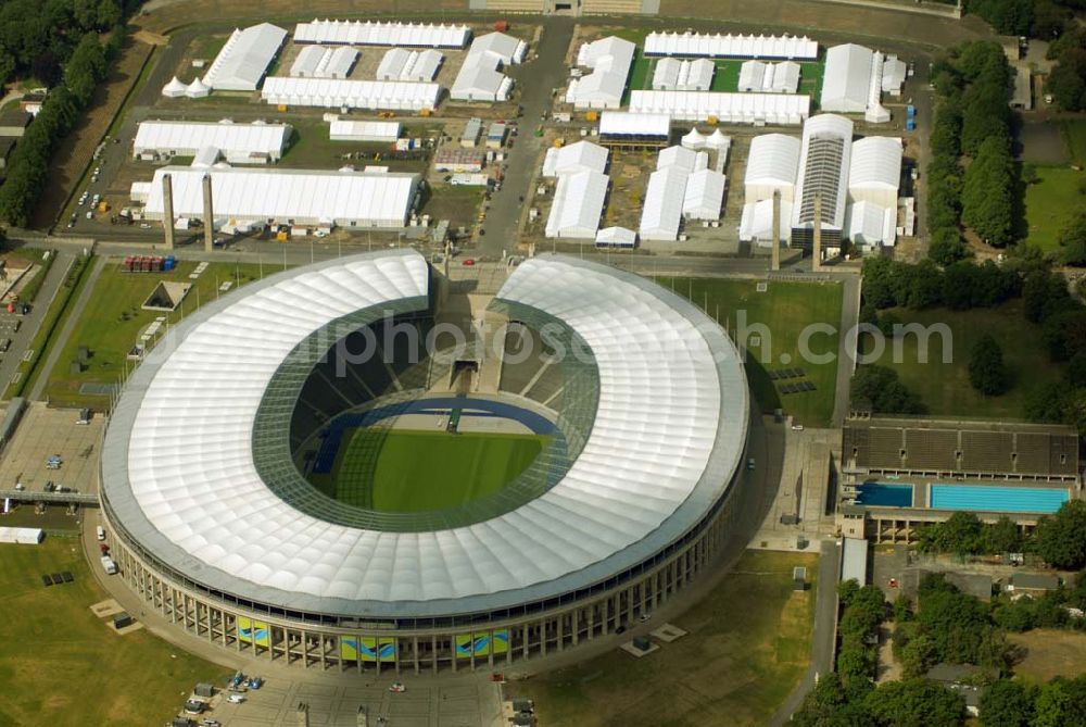 Aerial image Berlin - Charlottenburg - Blick auf das Berliner Olympiastadion vor der Fußballweltmeisterschaft