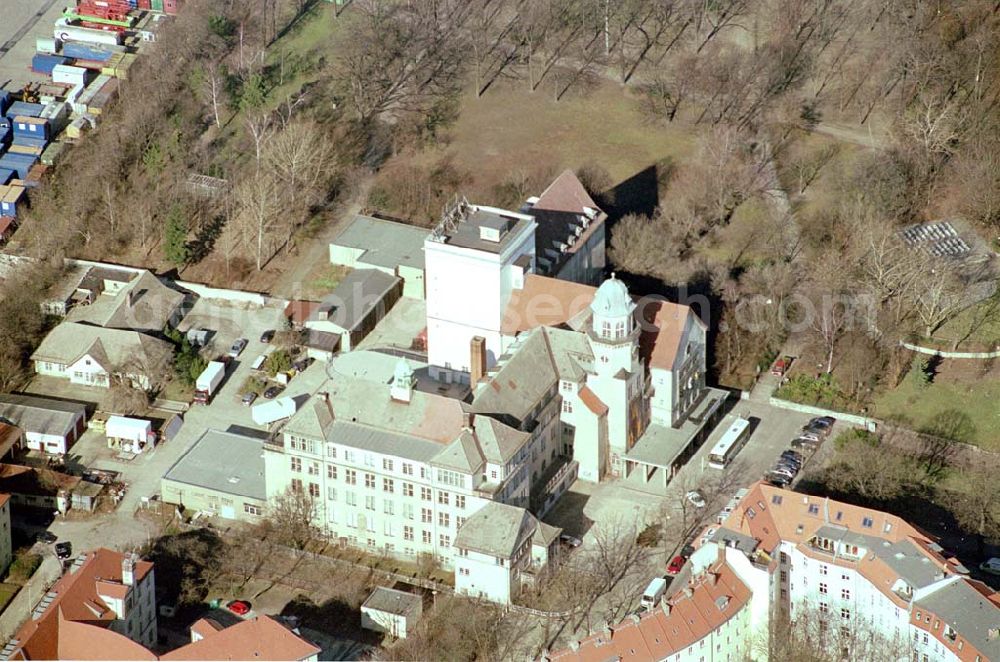 Aerial image Berlin - Lichtenberg - Berliner Puppentheater am Ringcenter / Möllendorfstraße in Berlin - Lichtenberg