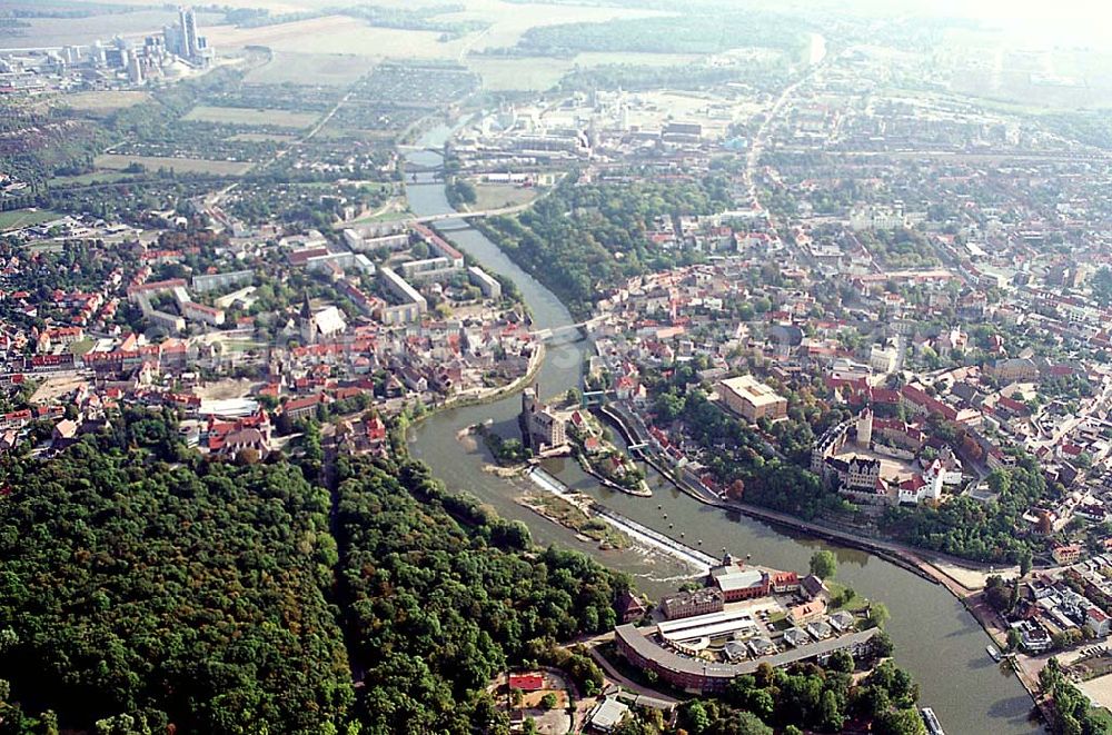 Bernburg/ Sachsen Anhalt from the bird's eye view: Stadtzentrum