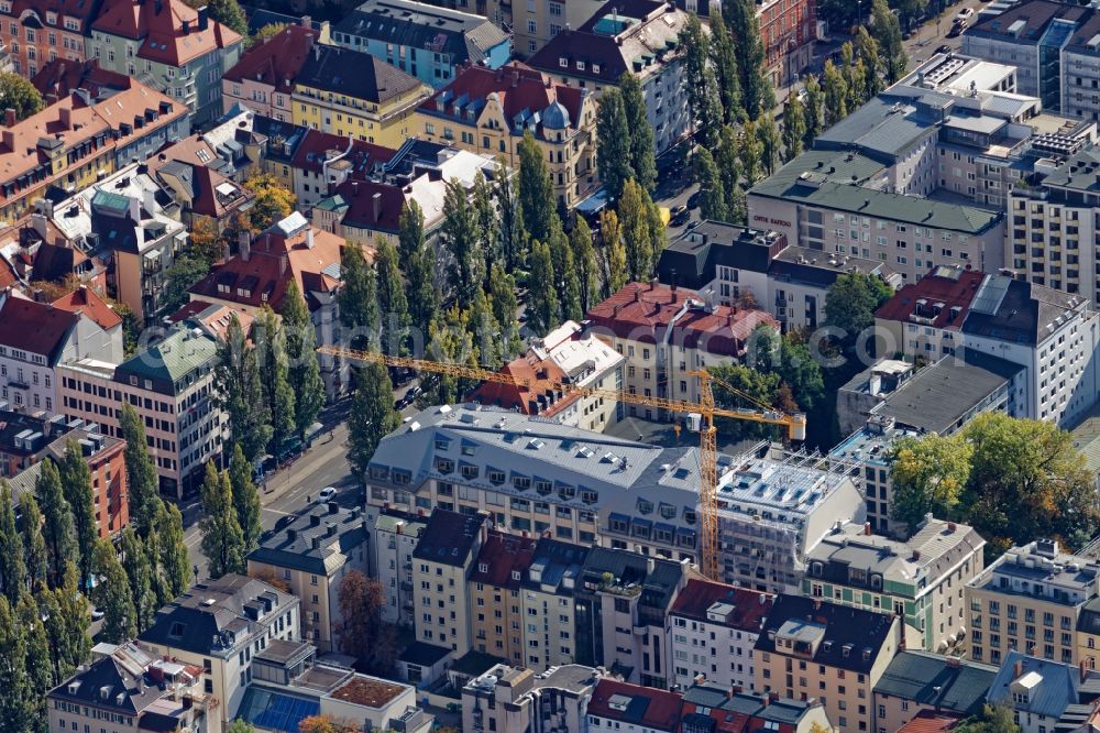 Aerial photograph München - Overview of the area around the intersection Leopoldstrasse and Hohenzollernstrasse in the district Schwabing in Munich in the state of Bavaria, Germany