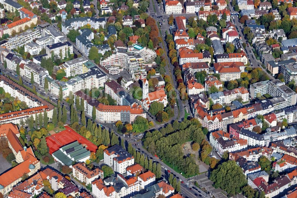 München from the bird's eye view: City view of the city area of Schwabing in Munich in the state Bavaria, Germany