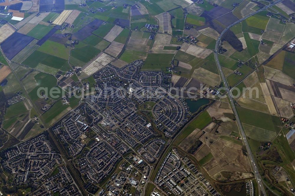 Aerial photograph Roosendaal - Overview of the residential area Tolberg, south of Roosendaal on the A17 / E312 in Belgium