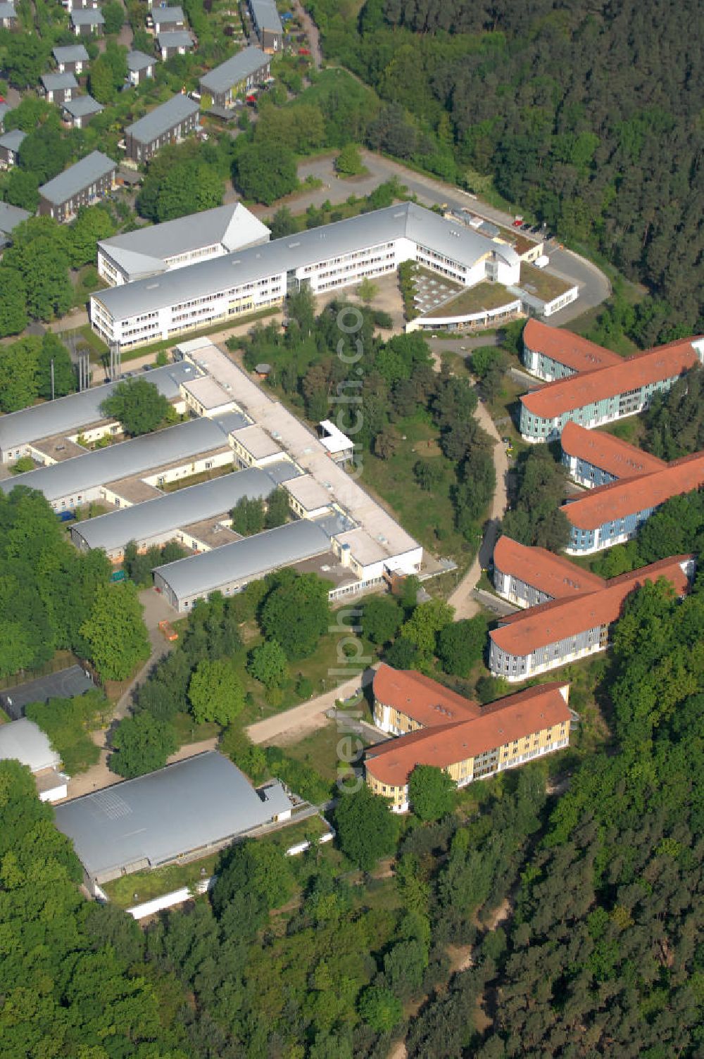 Aerial image Potsdam - Blick auf das Areal des Berufsbildungswerk im Oberlinhaus an der Steinstrasse 80-84 in Potsdam-Babelsberg. View of the area of the Vocational Training Center in Oberlinhouse on the stone road 80-84 in Potsdam-Babelsberg.