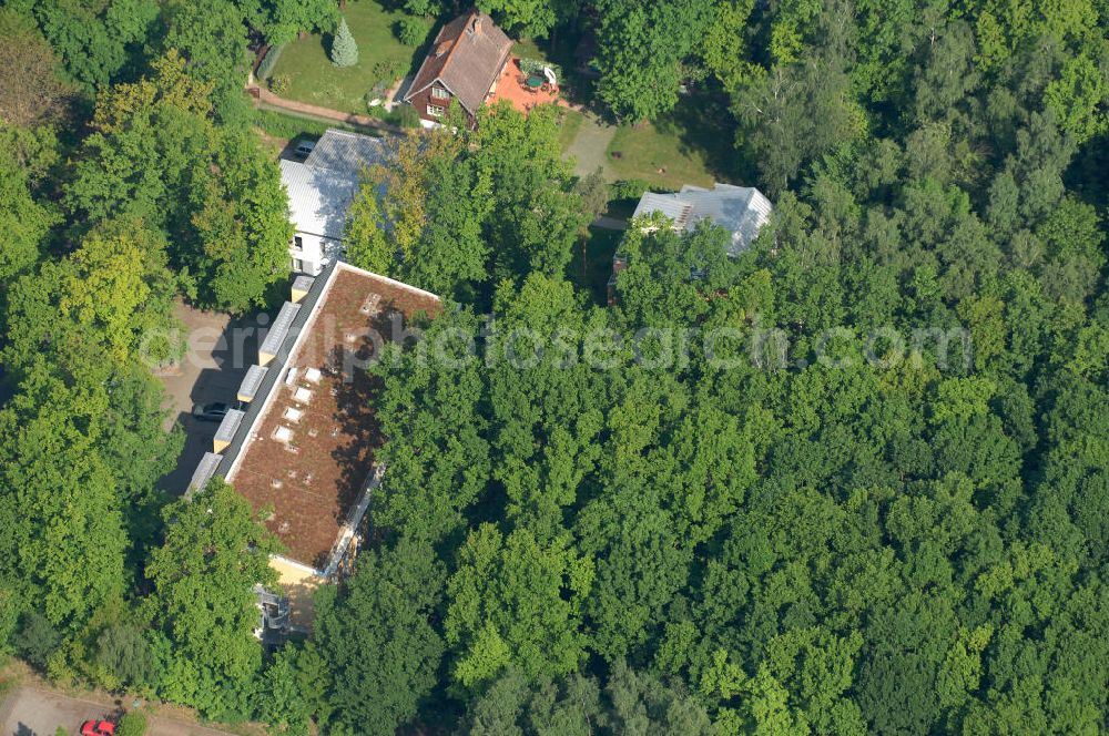 Potsdam from above - Blick auf das Areal des Berufsbildungswerk im Oberlinhaus an der Steinstrasse 80-84 in Potsdam-Babelsberg. View of the area of the Vocational Training Center in Oberlinhouse on the stone road 80-84 in Potsdam-Babelsberg.